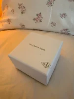 photo de Van Cleef & Arpels Pendentif Alhambra Or jaune 750/1000, Nacre