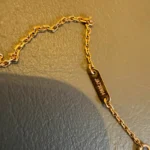 photo de Van Cleef & Arpels Vintage Alhambra Or jaune 750/1000, Cornaline