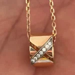 photo de Collier pendentif collection