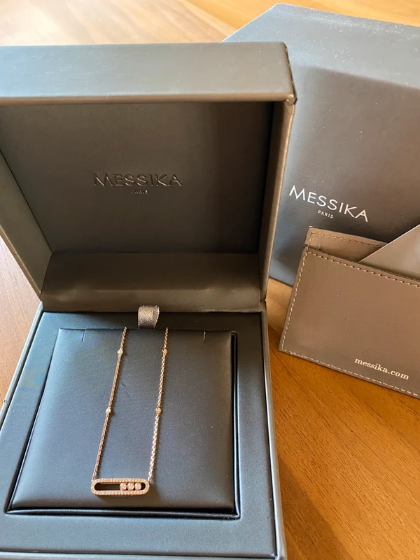 photo de Collier Messika Move Pavé en Or Rose et Diamants