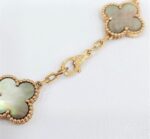 photo de Van Cleef & Arpels Vintage Alhambra 5 Motifs, Or rose 750/1000, Diamant, Nacre