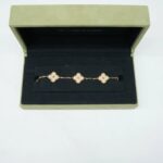 photo de Van Cleef & Arpels Vintage Alhambra, 5 motifs Or jaune 750/1000, Diamant