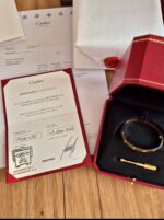 Cartier Love Or jaune 750/1000 (modèle classique) – Taille 17