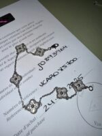 Van Cleef & Arpels Alhambra 6 motifs Or blanc Diamant - Taille : 17.5 cm – Image 3