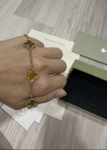 Van Cleef & Arpels Alhambra Œil De Tigre 5 motifs - Taille 19 – Image 3